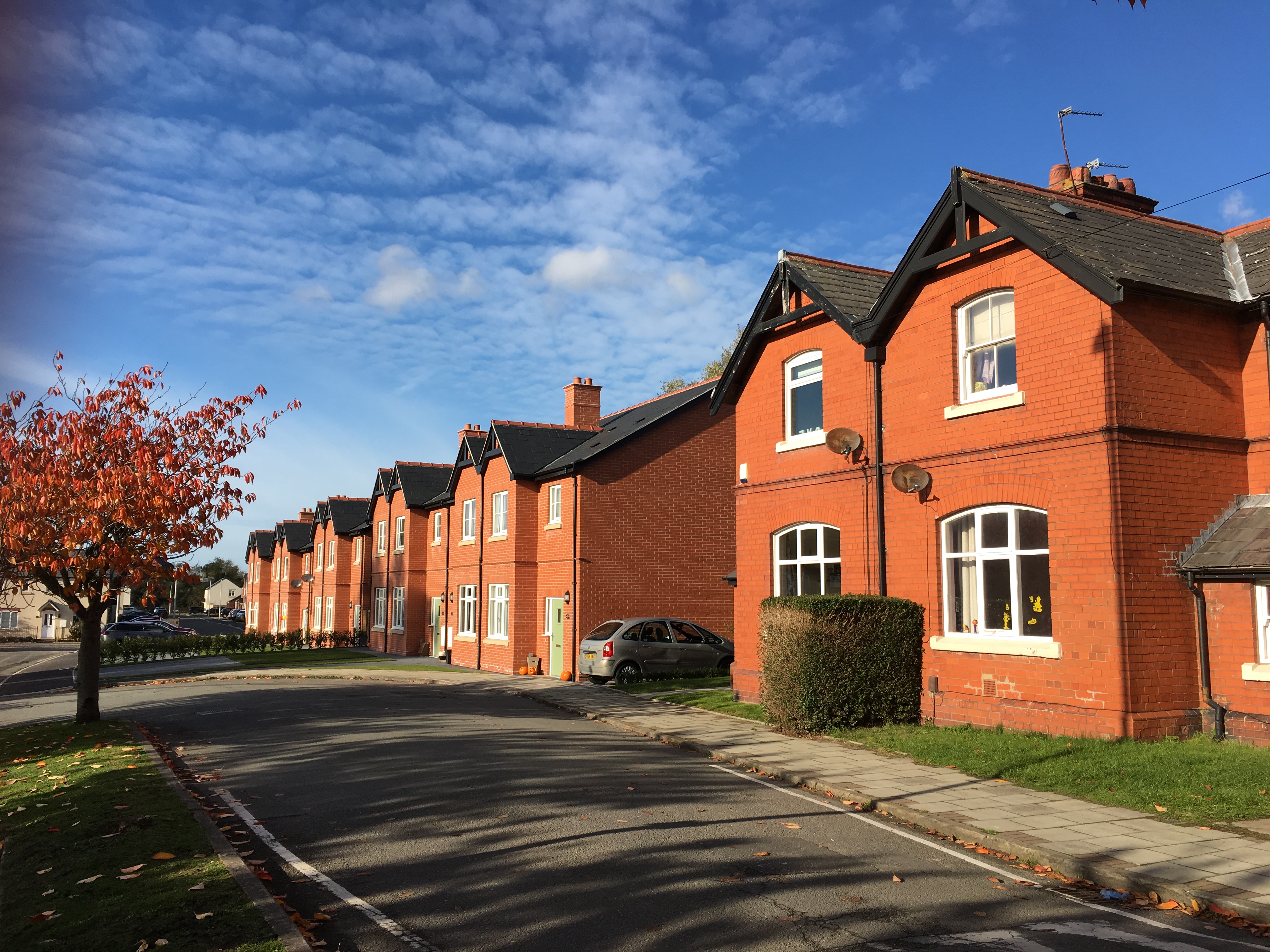 Southview, Bromborough Pool